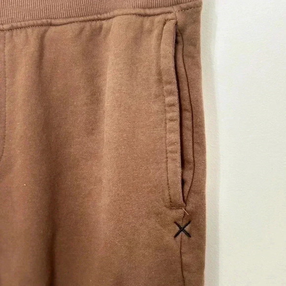 Cuts Joggers Brown‎ - Picture 2 of 4